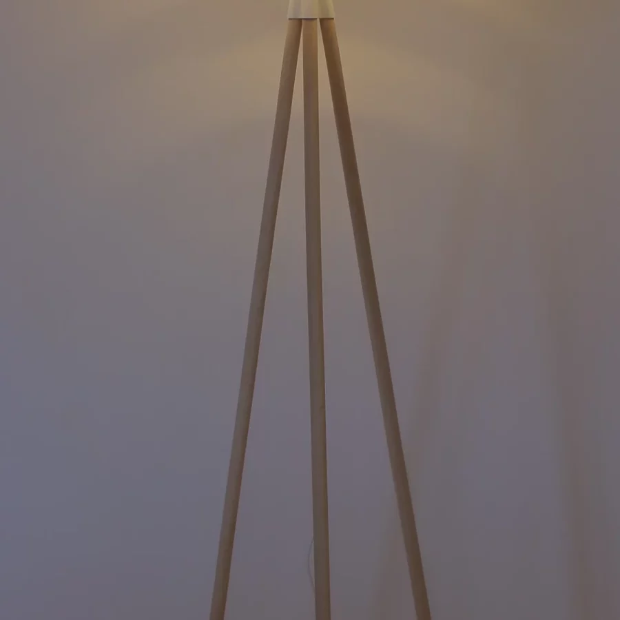 Abażur Elipso ze stojakiem drewnianym wys. 160cm