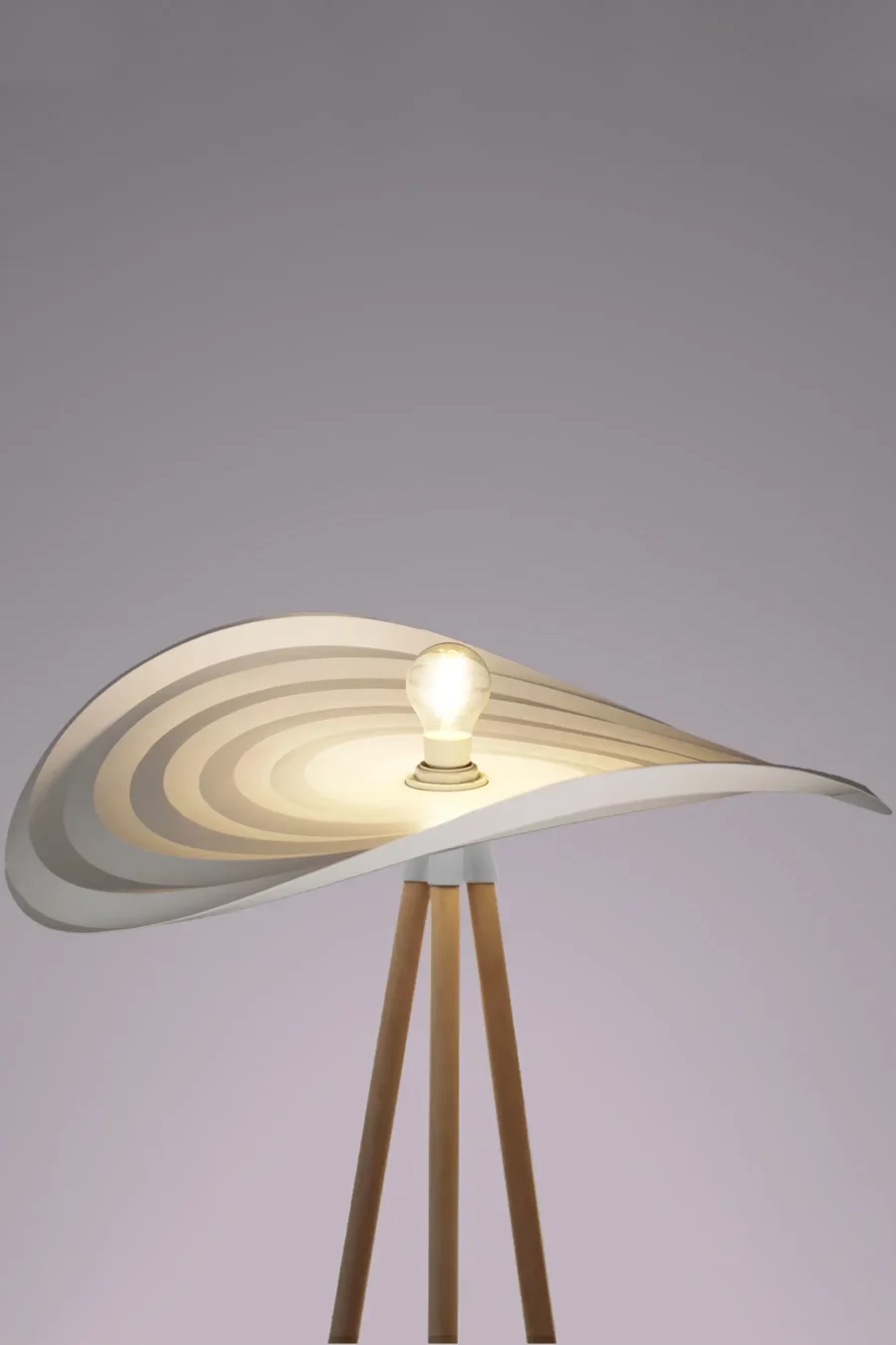 Lampa podłogowa sombrero -Sombro